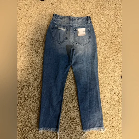 Vervet by flying monkey women's 25 Distressed Destroyed Raw hem Mom Jeans V2149 - Picture 3 of 4